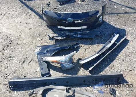 2018 Toyota Prius Four Touring from USA, damaged, VIN JTDKARFUXJ3553033